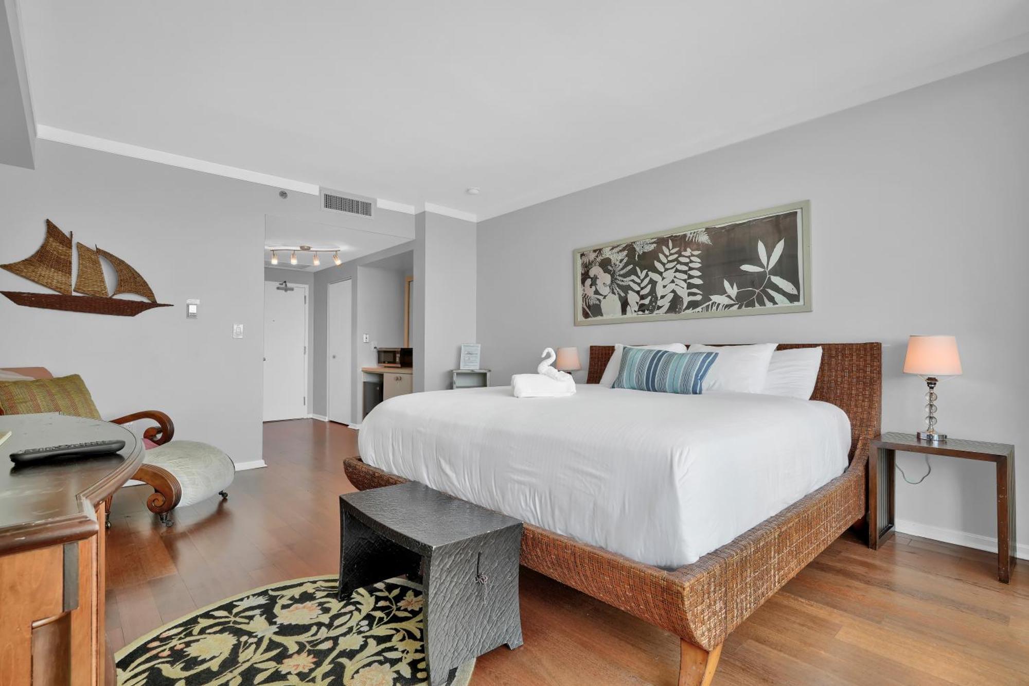 Astonishing Sea View In Grove Aparthotel *